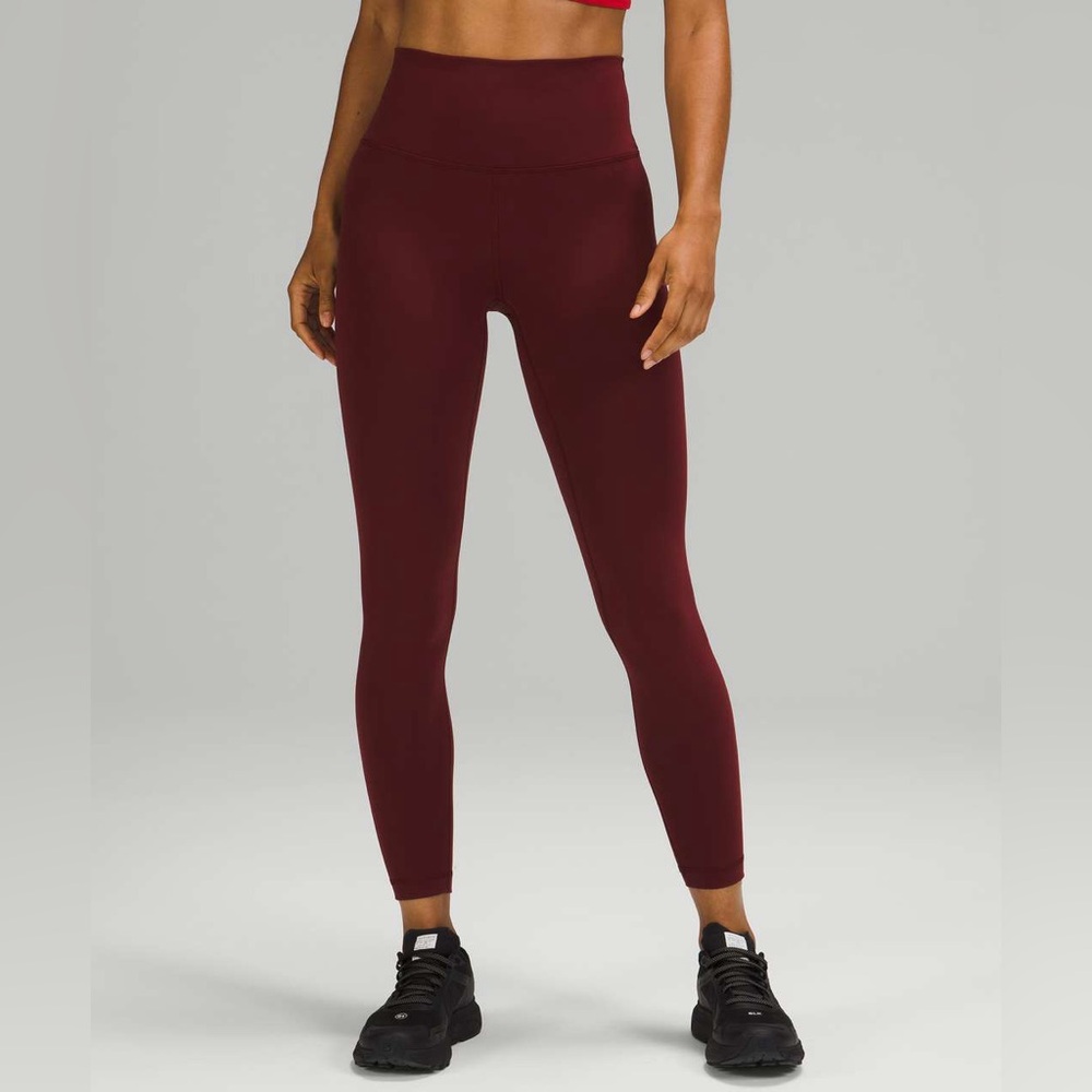 Lululemon Wonder Under Leggings in the color Red Merlot. 25” length and size 4.